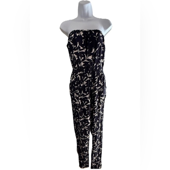 Floral Navy Blue and White Jumpsuit Roxi - Picture 1 of 4